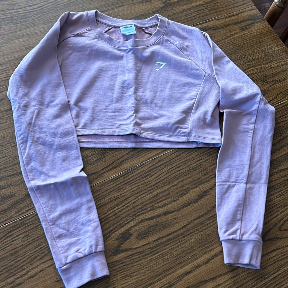 Gymshark crop shirt